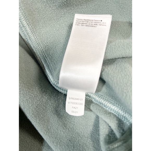 ATHLETA MOTO JACKET, Full Zip in Minimalistic Gray. - Picture 10 of 10